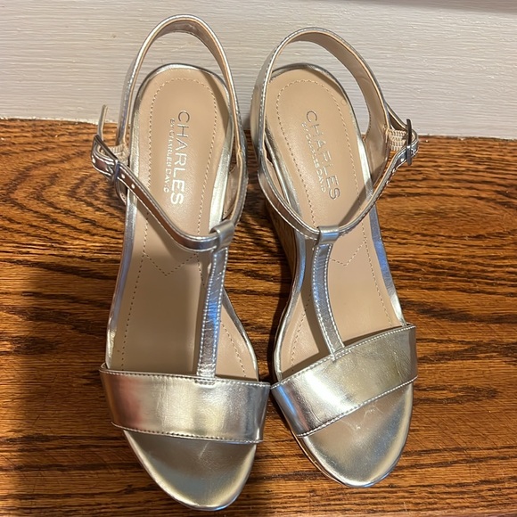 CHARLES by CHARLES DAVID womens wedge size 6 - Picture 2 of 7